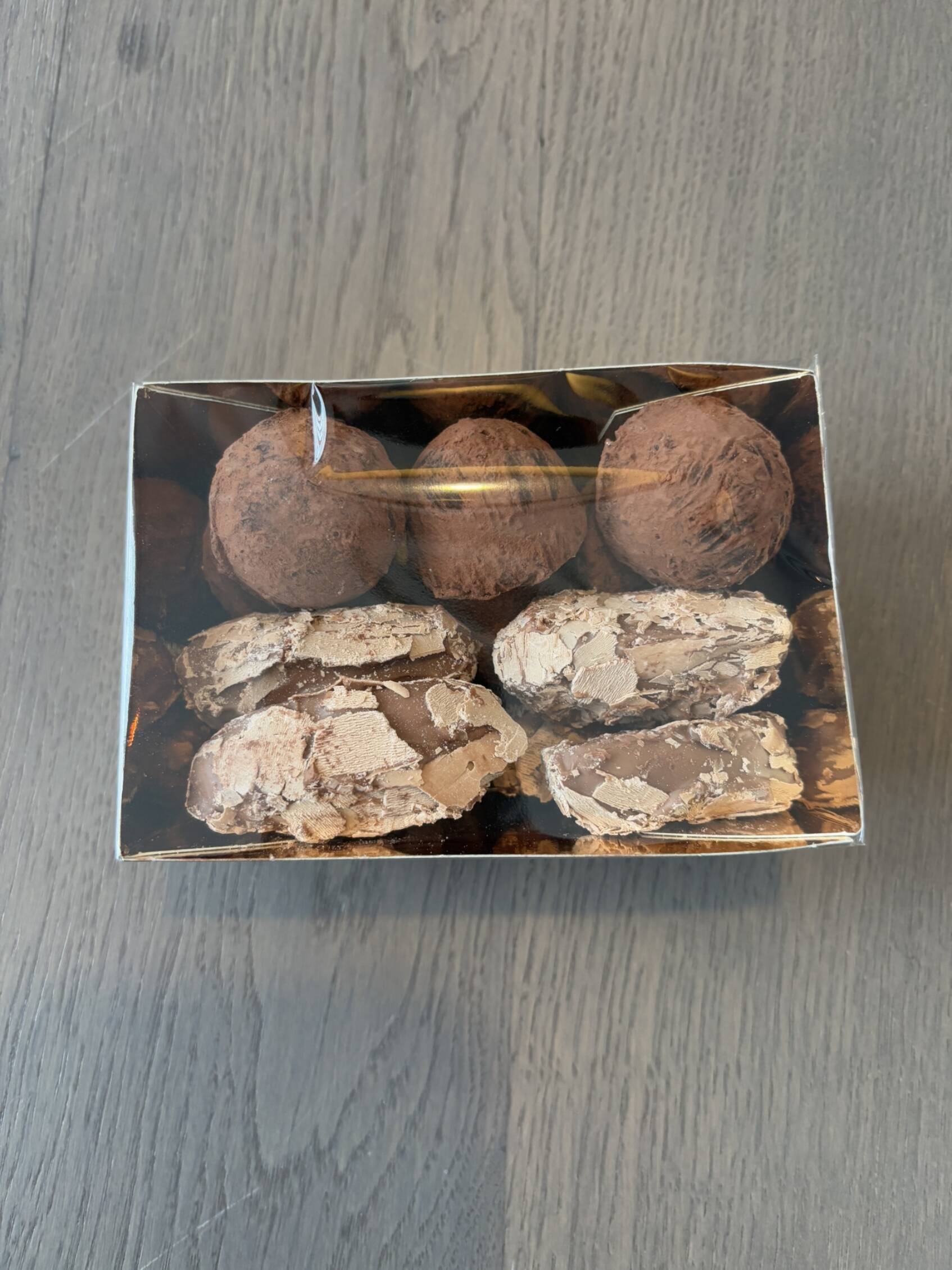 Goudbakje gemengde truffels