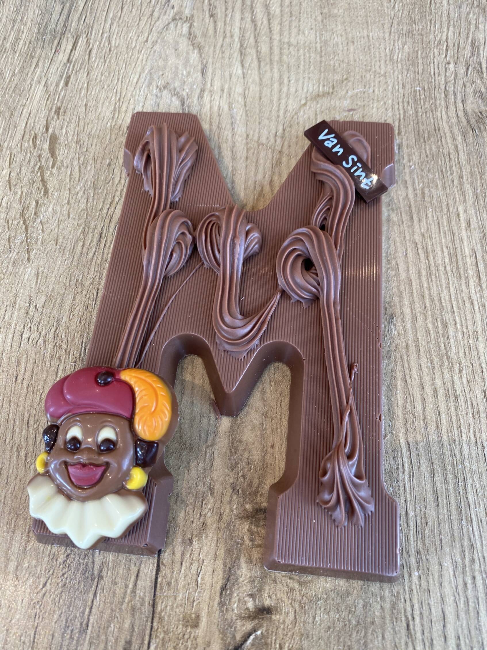 Chocoladeletter M