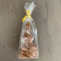 Hol figuur: paashaas met ei