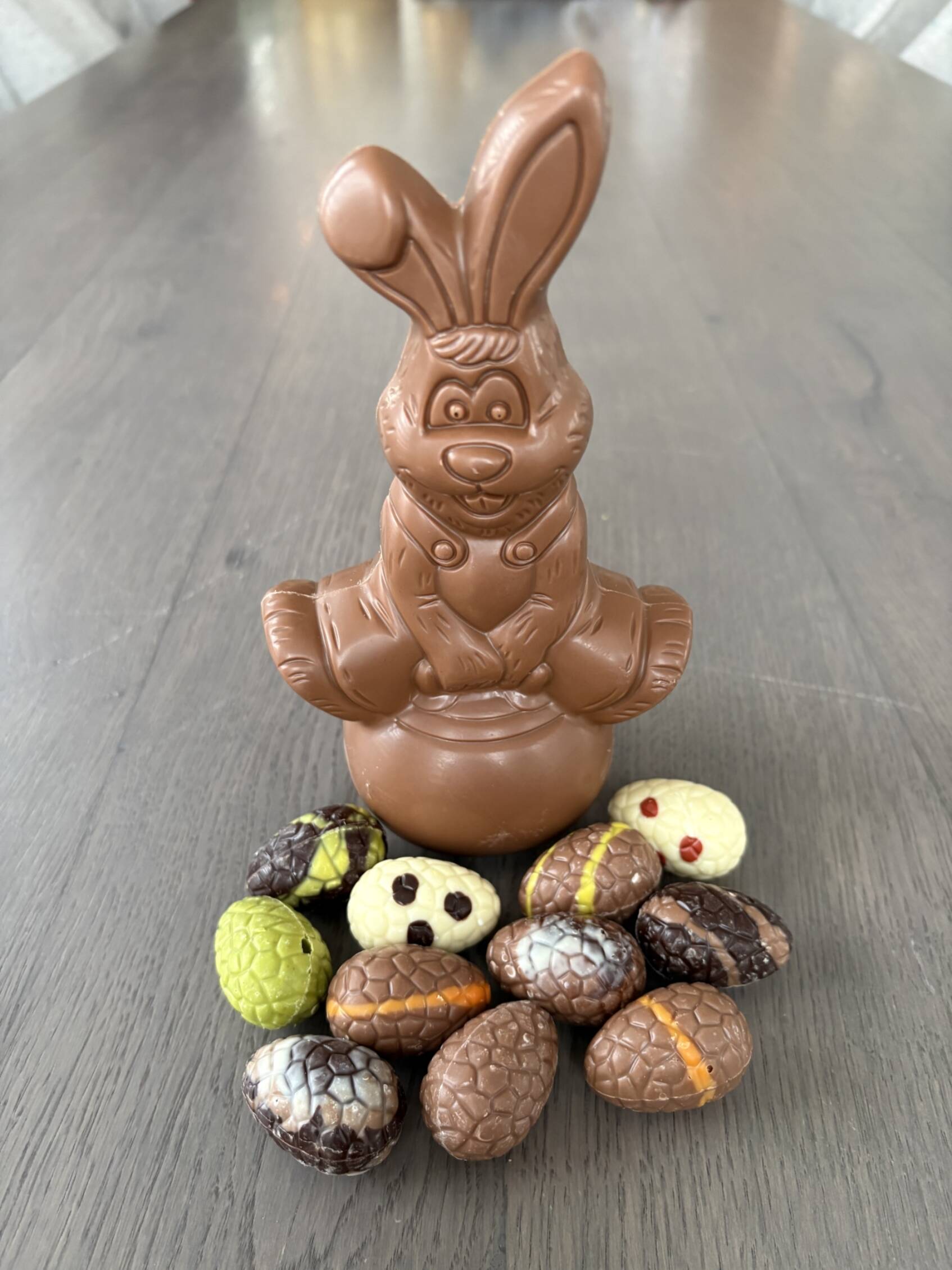 Holfiguur: skippyhaas met 11 eitjes